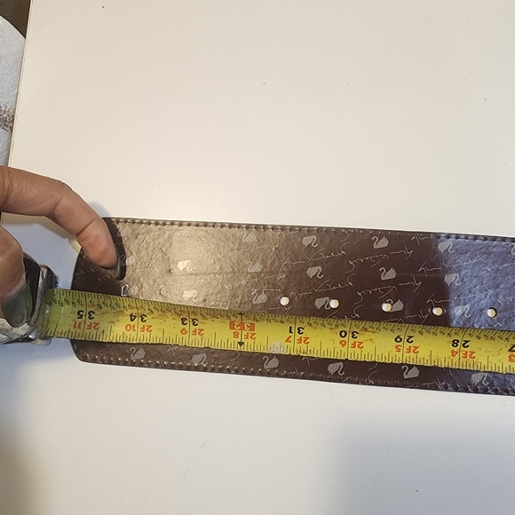 Gloria Vanderbilt Black Leather Belt with Silver Buckle - Picture 9 of 12